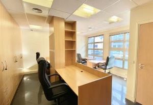 Vente bureau Neuilly-sur-Seine, île de la Jatte, entrée indépendante