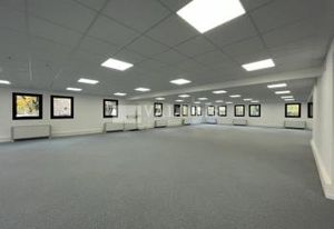 Vente bureaux Villeurbanne - Proche tramway et périphérique Laurent Bonnevay