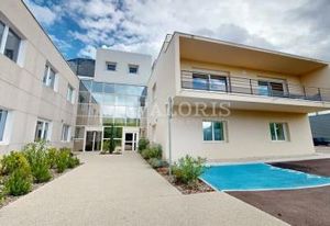 Vente bureaux Bron - Parc du Chêne - Tram T5 et autoroute A43