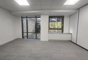 Location bureaux La Garenne-Colombes - Proche La Défense, rond-point de l'Europe