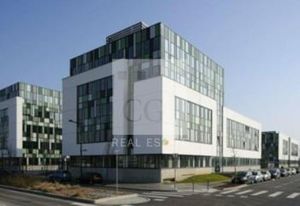 Location bureaux Lyon 7 - Proche autoroutes A7, A43 et tramways T1, T2