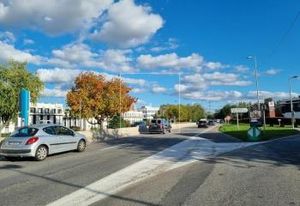 Terrain commercial Lisses - A6 et N104