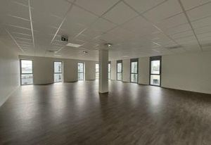 Location bureaux Bretteville-sur-Odon - Proche périphérique et quartier Koenig