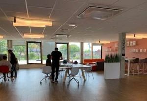 Location bureaux Rouen - Proche quais de Seine, bus T4 et métro Joffre Mutualité