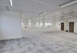Location bureaux Paris 16 - Proche avenue Mozart, métro et bus