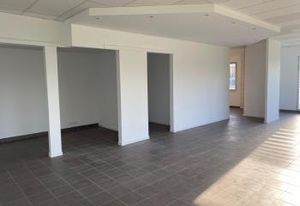 Vente bureaux Beychac-et-Caillau - Axe Bordeaux-Libourne N89