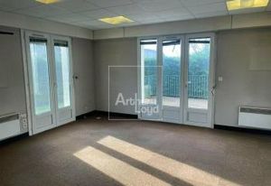 Location bureaux Melun - Proche centre-ville et transports