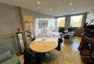Vente bureaux Bron - Proximité A43, bus et tram