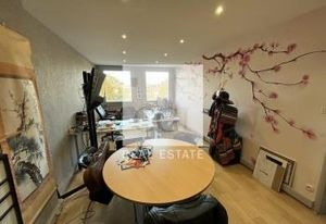 Vente bureaux Bron - Proximité A43, bus et tram