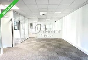 Location bureaux Montpellier Euromédecine - Proche tramway et autoroute A9