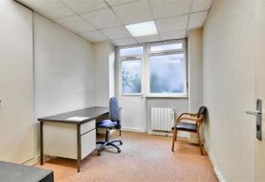 Vente bureaux Paris 18, quartier Clignancourt, proche métro
