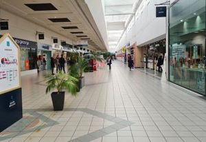 Local commercial à vendre Lormont - Galerie Carrefour