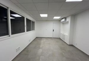 Location entrepôt Reims - Proche Saint-Brice-Courcelles et La Neuvillette