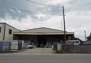 Entrepôt à louer Izon - Proche A10 et gare