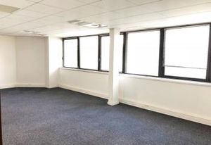 Location bureaux Toulouse - Proche périphérique et future station de métro