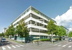 Location bureaux Nancy - Rives de Meurthe, proche transports en commun