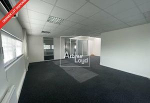 Location bureau Vert-Saint-Denis - Proche autoroute A5 et gare RER D