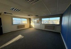 Location bureaux Chenôve - Proche Dijon Sud, accès rocade et autoroutiers