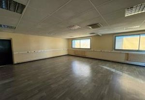 Location bureaux Chenôve - Proche Dijon Sud, accès rocade et autoroutiers