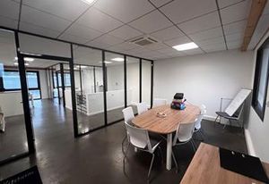 Location bureaux Saint-Bonnet-de-Mure - Parc d'activité Terre Valet