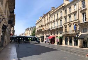 Local commercial à louer Bordeaux - Triangle d'or