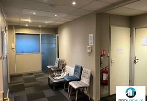 Vente bureaux Bois-Guillaume, proche des infrastructures et parking extérieur