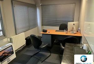 Vente bureaux Bois-Guillaume, proche des infrastructures et parking extérieur