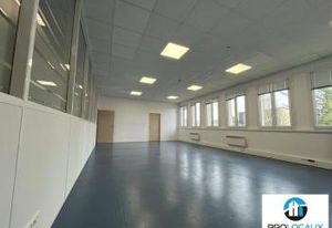 Location bureaux Creil - Proche autoroute A1 et gare