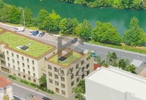 Vente bureaux Angoulême, centre-ville, proche gare et Charente