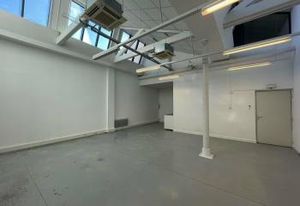 Location bureaux Lyon 4 - Proche métro Croix-Rousse et bus