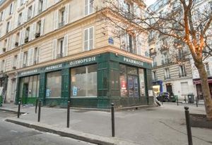 Local commercial à louer Paris 18 - Place Michel Petrucciani