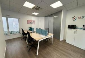 Location bureau Bron - Proche périphérique Laurent Bonnevay, tram T2, T5 et bus
