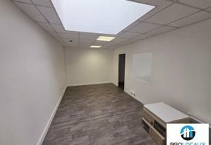Location bureaux Dury - Proche rocade et autoroute