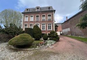 Vente bureaux Beauvais centre-ville, grand parking