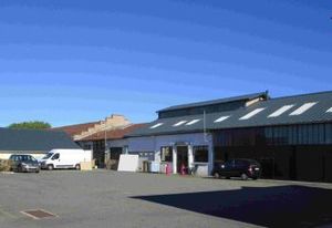 Local d'activité à louer Nevers - Accès poids lourds et sécurisé