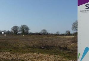 Terrain industriel à vendre Aubigny-sur-Nère - accès Bourges et RER