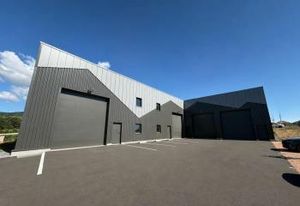 Locaux d'activités à vendre Saint-Étienne-la-Varenne - Parc neuf