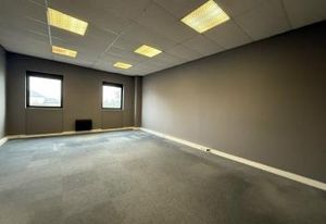 Location bureaux Beauvais - Site clos et sécurisé