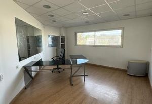Location bureaux Mérignac - Zone du Phare, proche rocade et tram