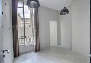 Location bureaux Paris 14 - Proche métro Alesia