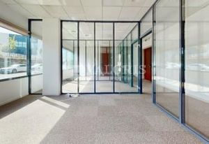Vente bureaux Champagne-au-Mont-d'Or - Proximité axes routiers et bus