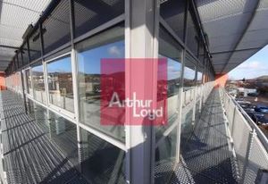 Location bureaux Aubière - Proche A75 et accès handicapés