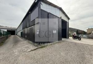 Vente locaux d'activité Givors - Proximité A47