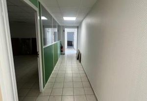 Vente bureaux Bourg-lès-Valence - Proximité axes routiers et accès aisé