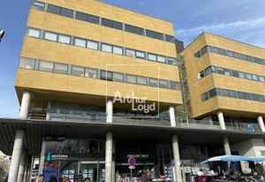 Vente bureaux Chilly-Mazarin - Centre-ville, proche bus, gare et A6