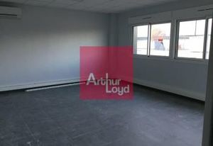 Local d'activité à louer Clermont-Ferrand - Proximité axes autoroutiers