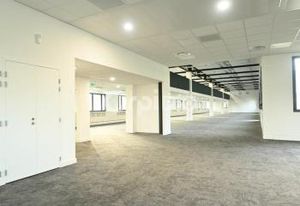 Vente bureaux Vénissieux - Centre-ville, proche Lyon 8
