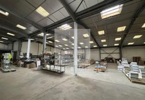 Bâtiment d'activités à vendre Civrieux-d'Azergues - Proximité A6, A89, A7