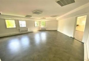 Location bureaux Montpellier - Parc 2000, proche autoroute A9 et tramways