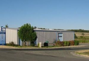 Location local d'activité Marigny-Brizay - Proche Poitiers Nord